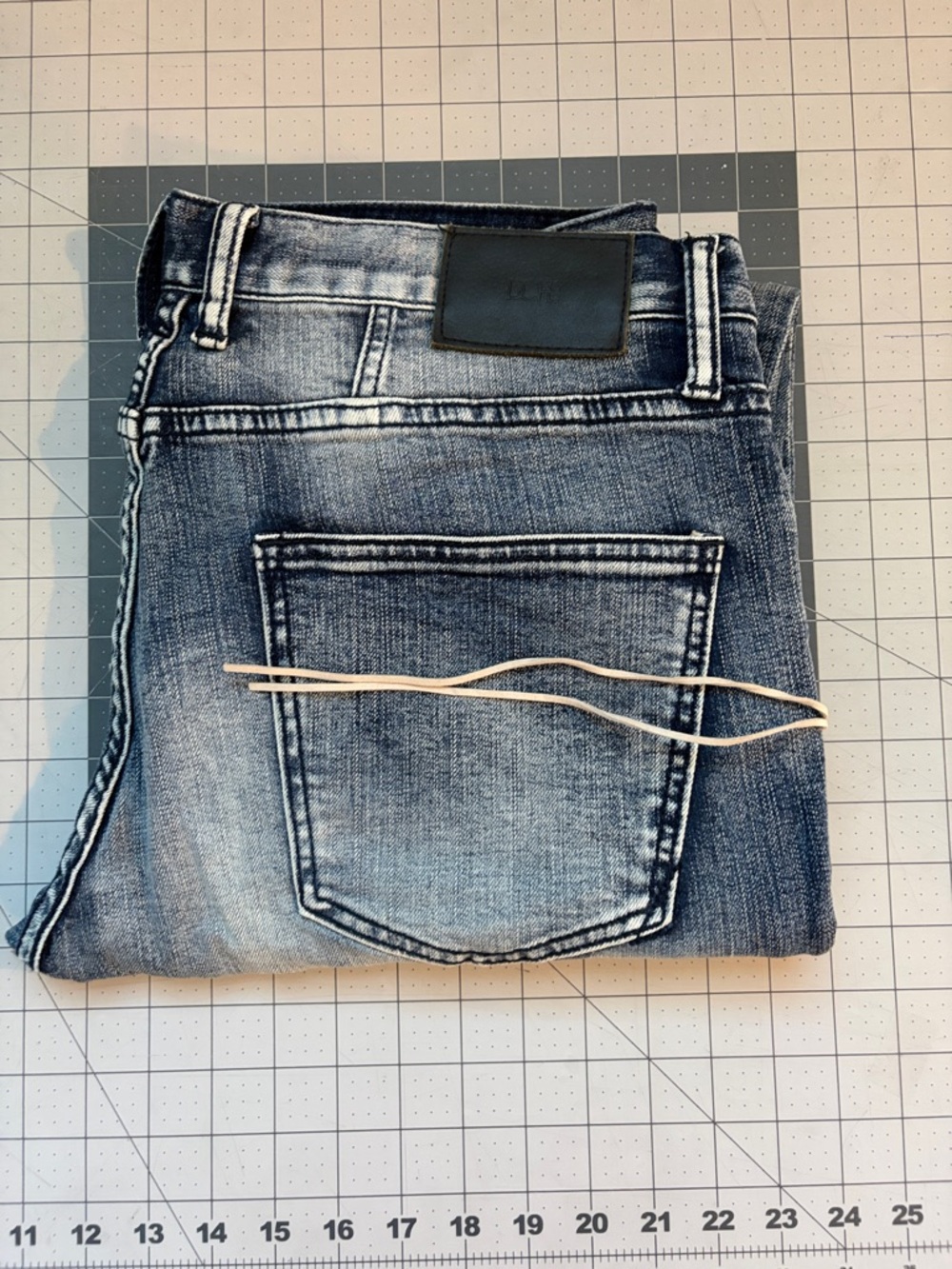 DOPE Men's Faded Blue Straight Jeans